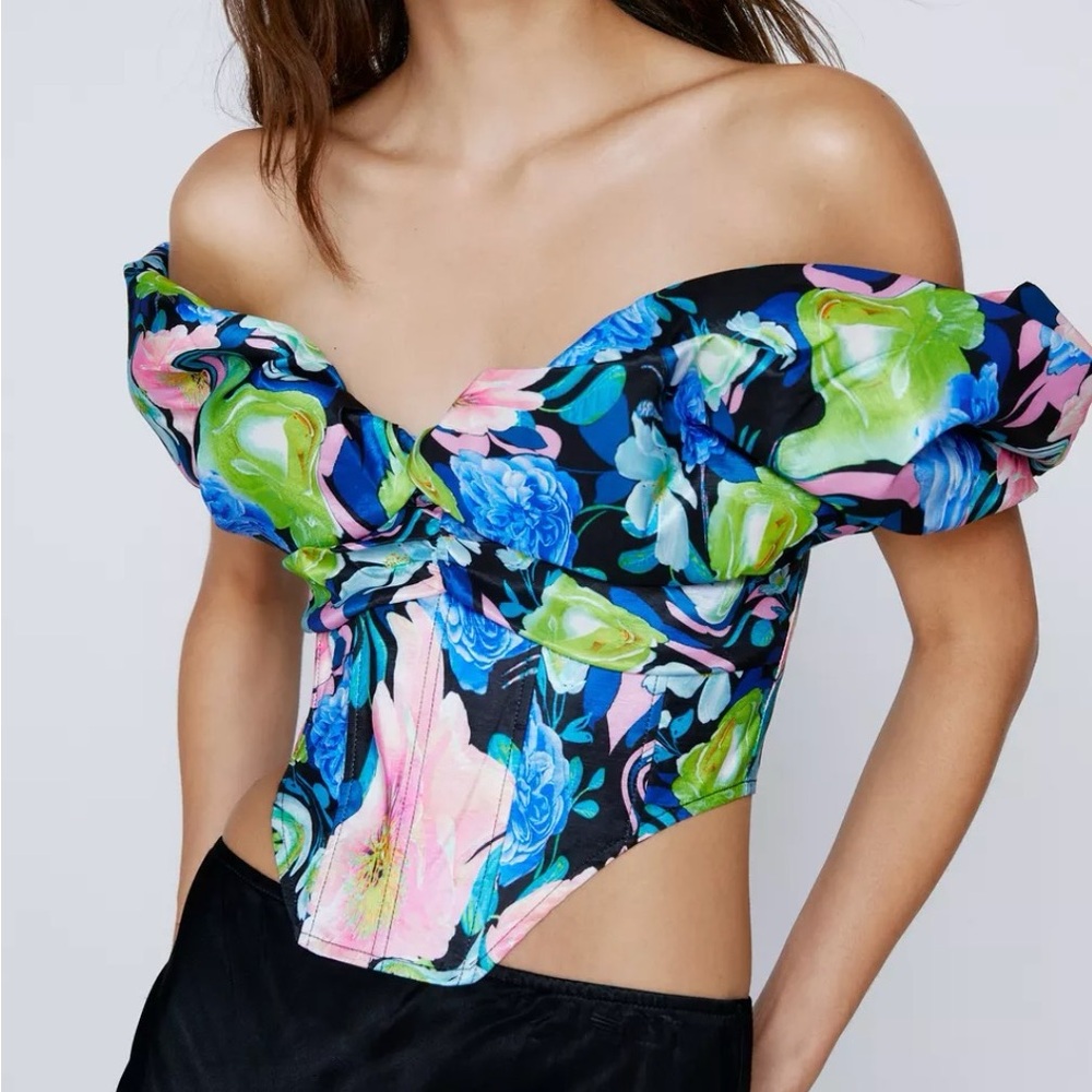 Nasty Gal - Floral Print Off the shoulder corset Top